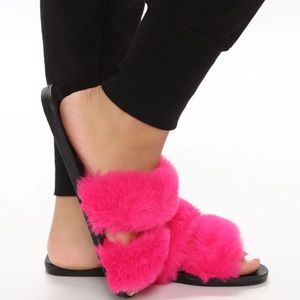 Fuzzy bright pink slides Womens 8.5